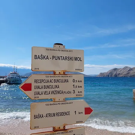 450 Meter Zum 2 Km Langen * Baška
