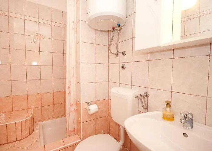 450 Meter Zum 2 Km Langen 公寓 *